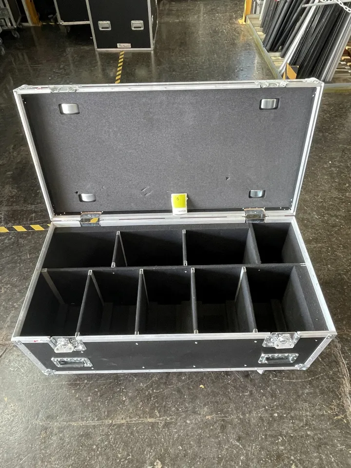 Case für 8x Elation KL-4 Stufenlinse